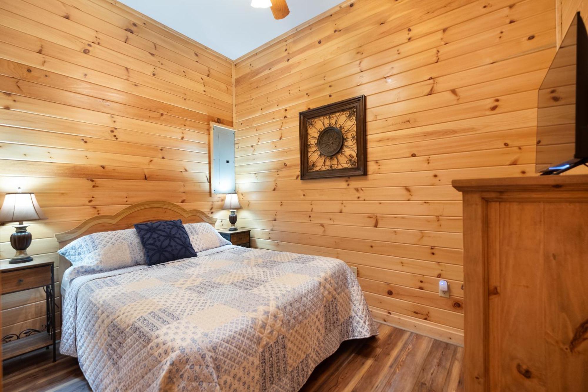 Private Smoky Mountain Luxury Log Home With 2 Fireplaces, Hot Tub & Community Pool Sevierville Exterior foto